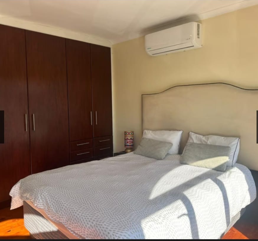 To Let 4 Bedroom Property for Rent in Milnerton Ridge Western Cape